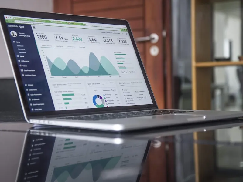 Dashboard analytics